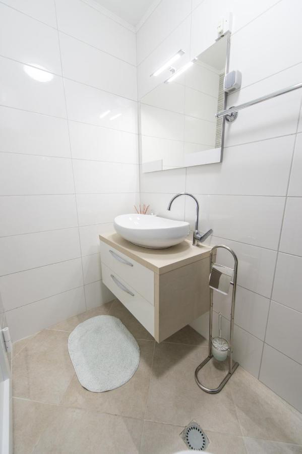 La Casa Di Pietra Apartamento Krk Exterior foto