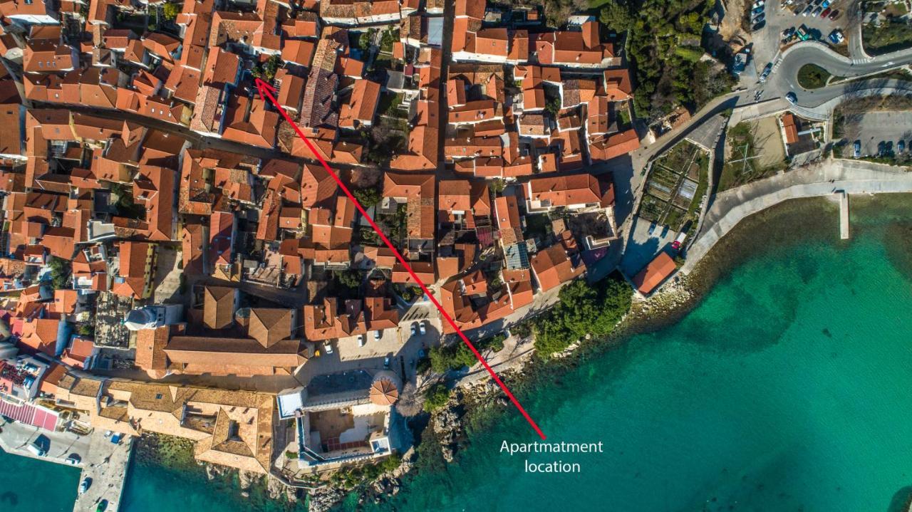 La Casa Di Pietra Apartamento Krk Exterior foto
